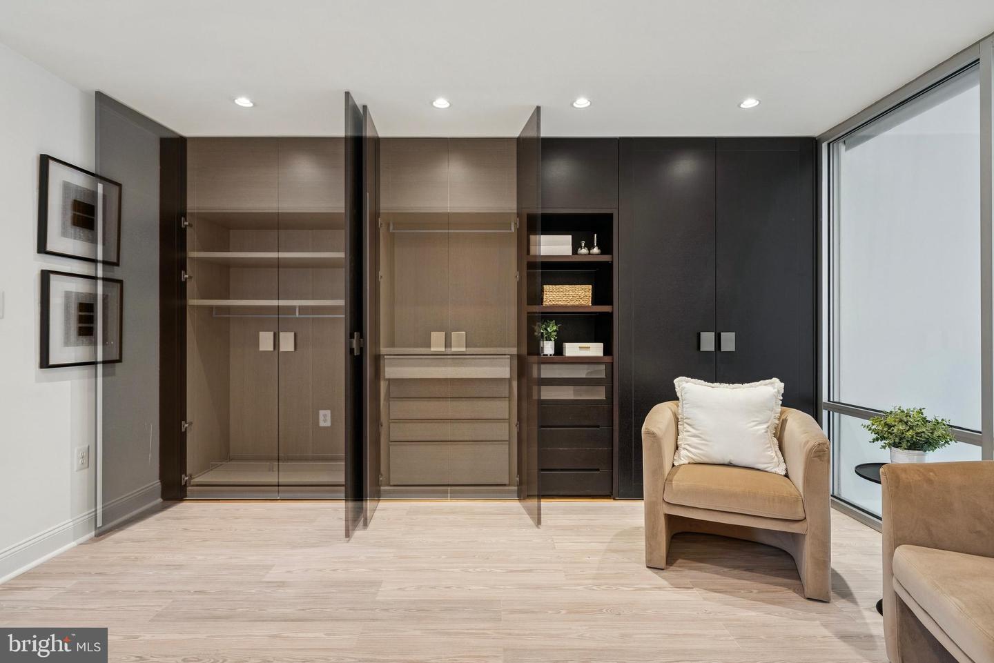 1610 11TH ST NW #3B, WASHINGTON, District Of Columbia 20001, 2 Bedrooms Bedrooms, ,2 BathroomsBathrooms,Residential,For sale,1610 11TH ST NW #3B,DCDC2229788 MLS # DCDC2229788 1610 11TH ST NW #3B, WASHINGTON, District Of Columbia 20001, 2 Bedrooms Bedrooms, ,2 BathroomsBathrooms,Residential,For sale,1610 11TH ST NW #3B,DCDC2229788 MLS # DCDC2229788