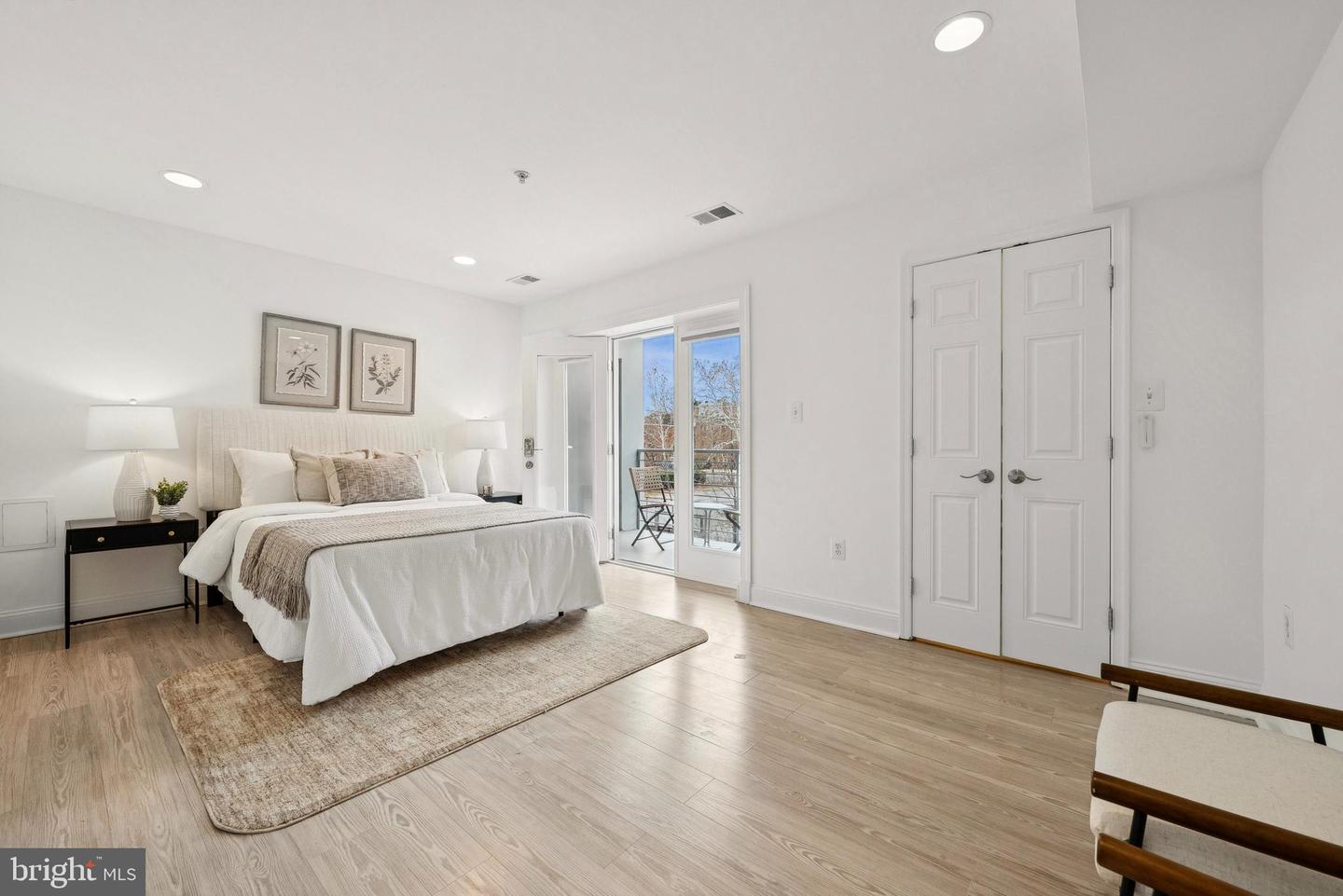 1610 11TH ST NW #3B, WASHINGTON, District Of Columbia 20001, 2 Bedrooms Bedrooms, ,2 BathroomsBathrooms,Residential,For sale,1610 11TH ST NW #3B,DCDC2229788 MLS # DCDC2229788 1610 11TH ST NW #3B, WASHINGTON, District Of Columbia 20001, 2 Bedrooms Bedrooms, ,2 BathroomsBathrooms,Residential,For sale,1610 11TH ST NW #3B,DCDC2229788 MLS # DCDC2229788