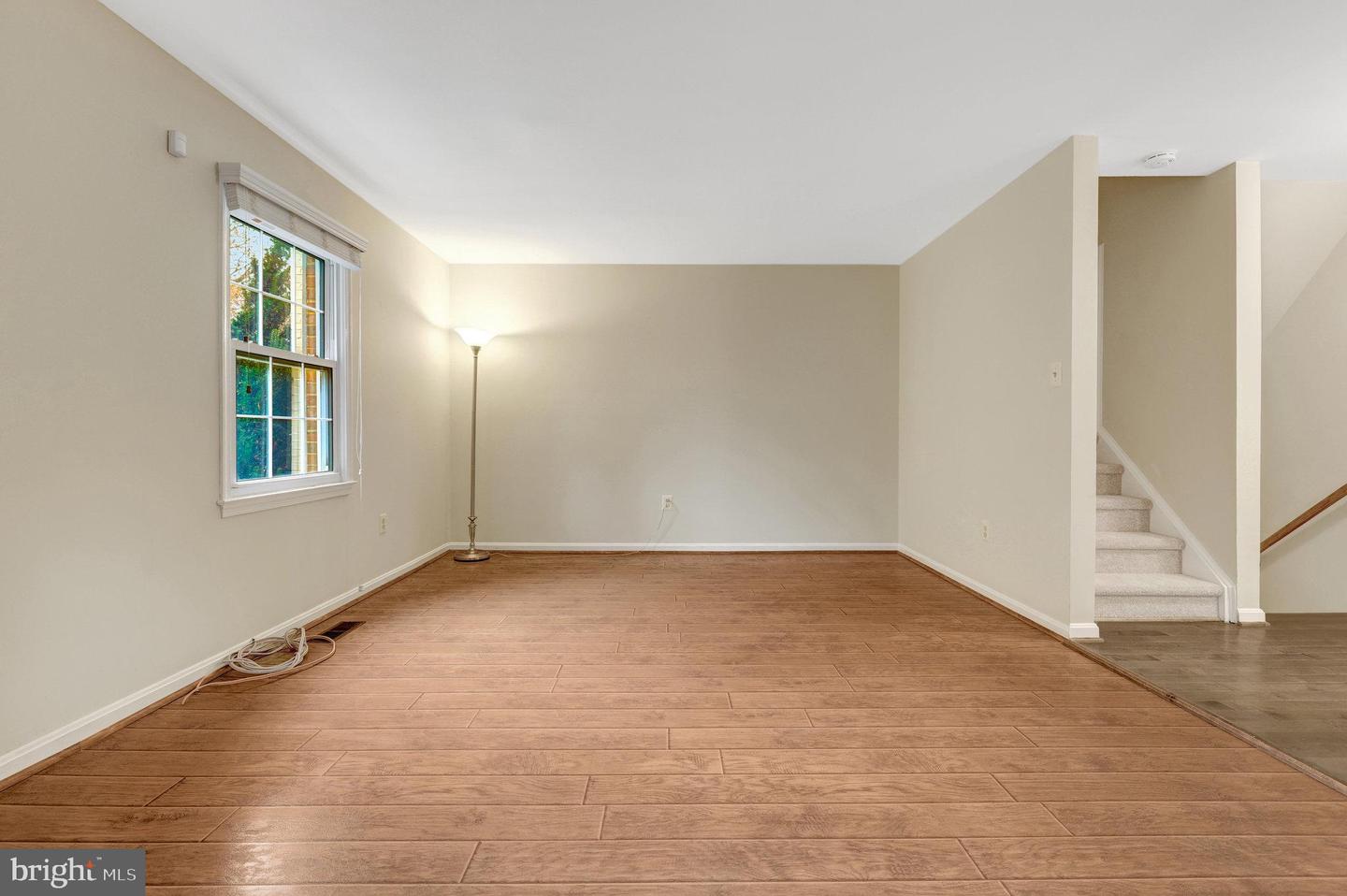 4448 AIRLIE WAY, ANNANDALE, Virginia 22003, 3 Bedrooms Bedrooms, ,3 BathroomsBathrooms,Residential,For sale,4448 AIRLIE WAY,VAFX2277482 MLS # VAFX2277482