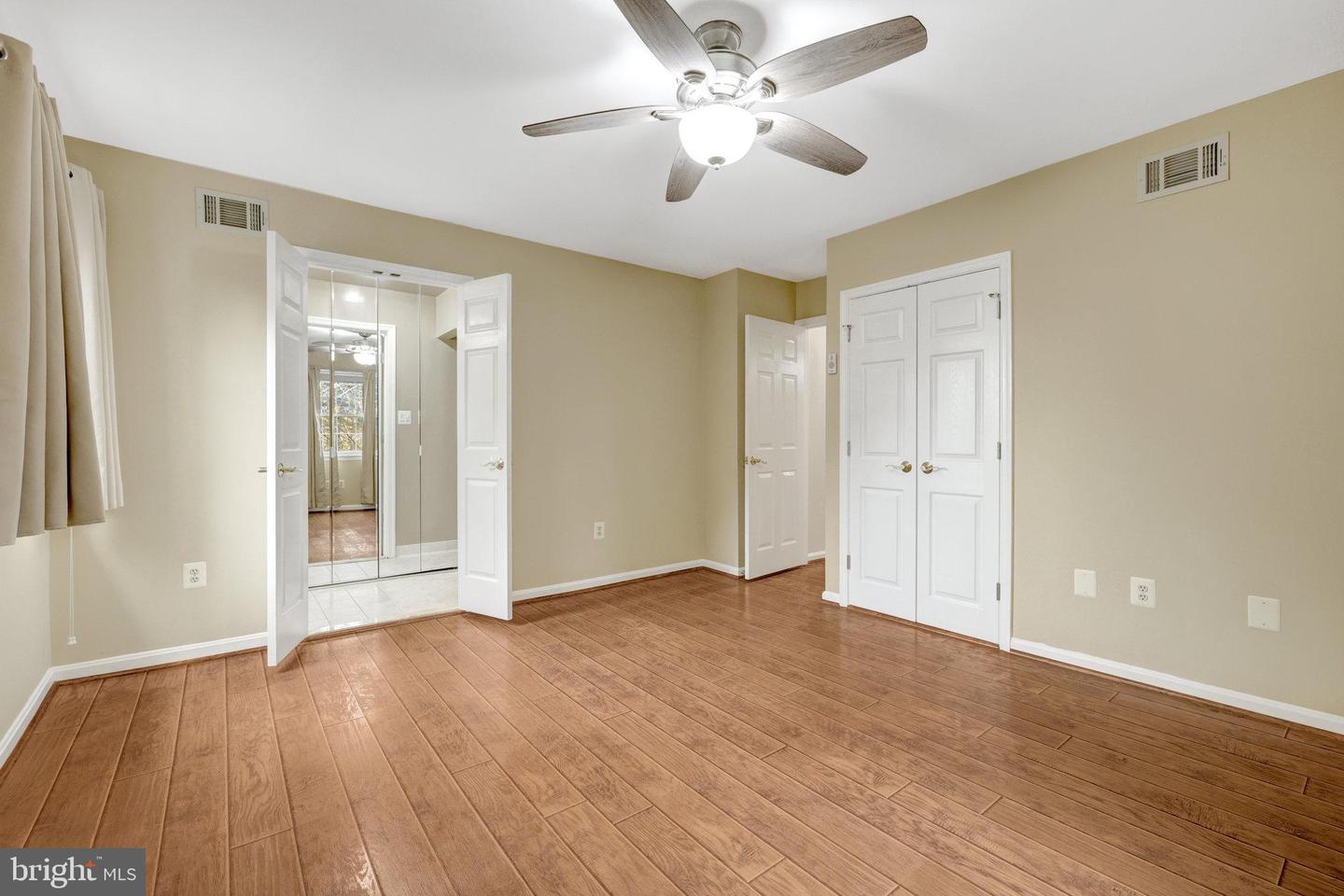 4448 AIRLIE WAY, ANNANDALE, Virginia 22003, 3 Bedrooms Bedrooms, ,3 BathroomsBathrooms,Residential,For sale,4448 AIRLIE WAY,VAFX2277482 MLS # VAFX2277482