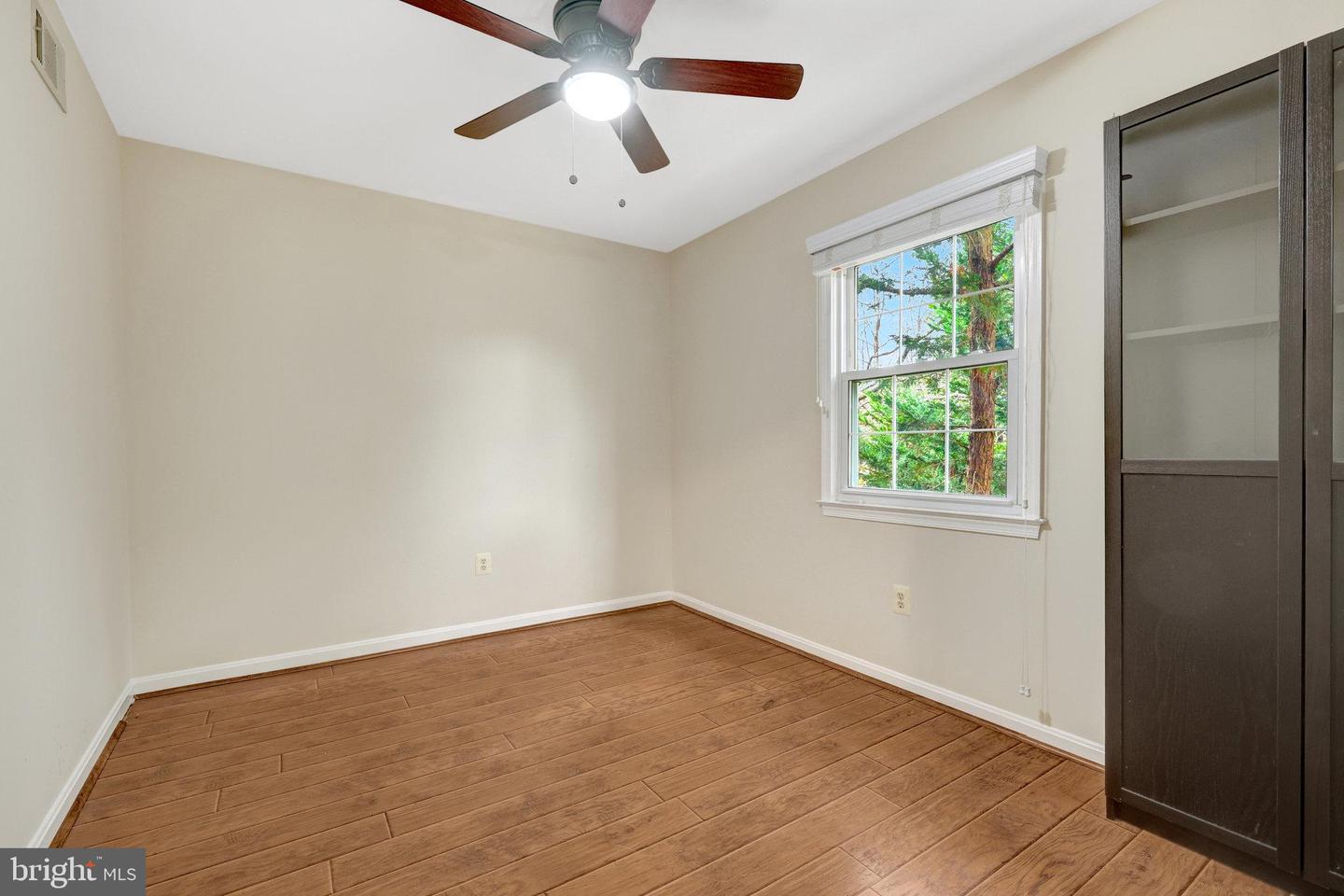 4448 AIRLIE WAY, ANNANDALE, Virginia 22003, 3 Bedrooms Bedrooms, ,3 BathroomsBathrooms,Residential,For sale,4448 AIRLIE WAY,VAFX2277482 MLS # VAFX2277482