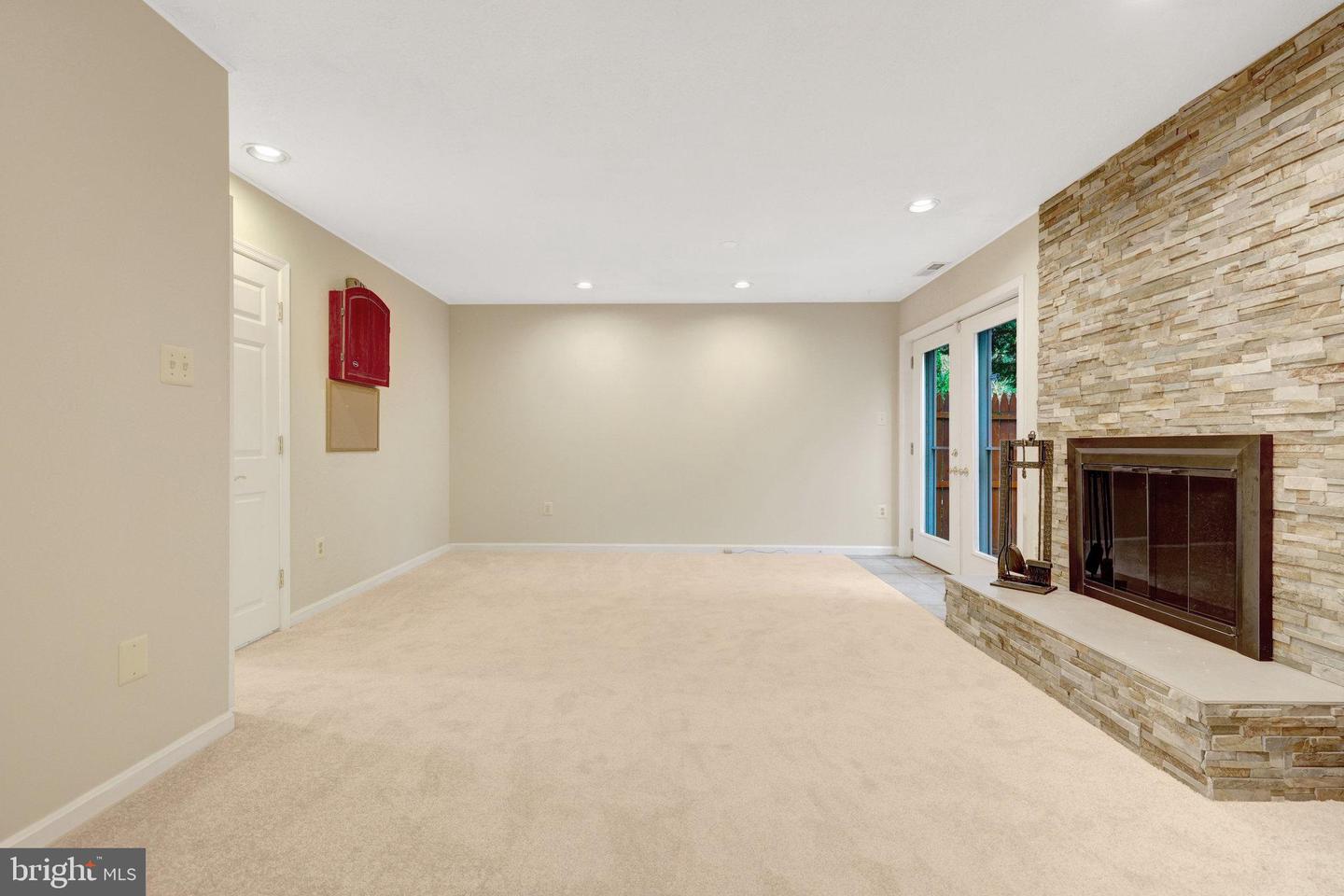 4448 AIRLIE WAY, ANNANDALE, Virginia 22003, 3 Bedrooms Bedrooms, ,3 BathroomsBathrooms,Residential,For sale,4448 AIRLIE WAY,VAFX2277482 MLS # VAFX2277482