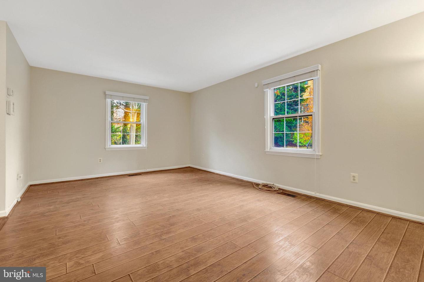 4448 AIRLIE WAY, ANNANDALE, Virginia 22003, 3 Bedrooms Bedrooms, ,3 BathroomsBathrooms,Residential,For sale,4448 AIRLIE WAY,VAFX2277482 MLS # VAFX2277482