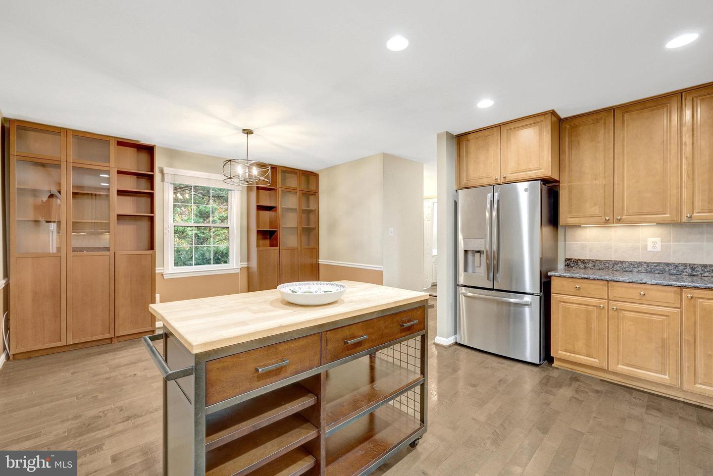 4448 AIRLIE WAY, ANNANDALE, Virginia 22003, 3 Bedrooms Bedrooms, ,3 BathroomsBathrooms,Residential,For sale,4448 AIRLIE WAY,VAFX2277482 MLS # VAFX2277482