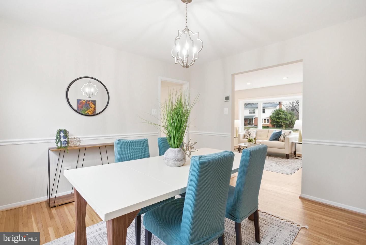 9216 KRISTIN LN, FAIRFAX, Virginia 22032, 4 Bedrooms Bedrooms, ,2 BathroomsBathrooms,Residential,For sale,9216 KRISTIN LN,VAFX2278628 MLS # VAFX2278628