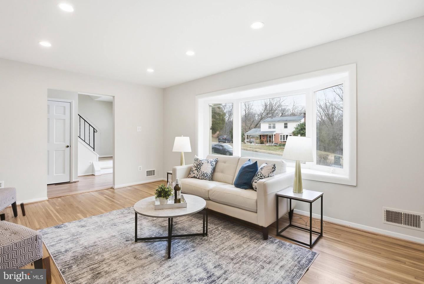 9216 KRISTIN LN, FAIRFAX, Virginia 22032, 4 Bedrooms Bedrooms, ,2 BathroomsBathrooms,Residential,For sale,9216 KRISTIN LN,VAFX2278628 MLS # VAFX2278628