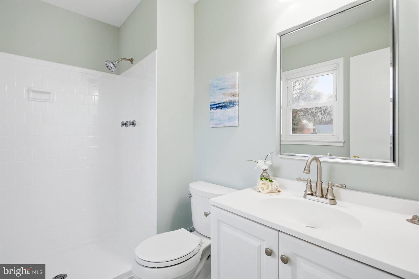 9216 KRISTIN LN, FAIRFAX, Virginia 22032, 4 Bedrooms Bedrooms, ,2 BathroomsBathrooms,Residential,For sale,9216 KRISTIN LN,VAFX2278628 MLS # VAFX2278628