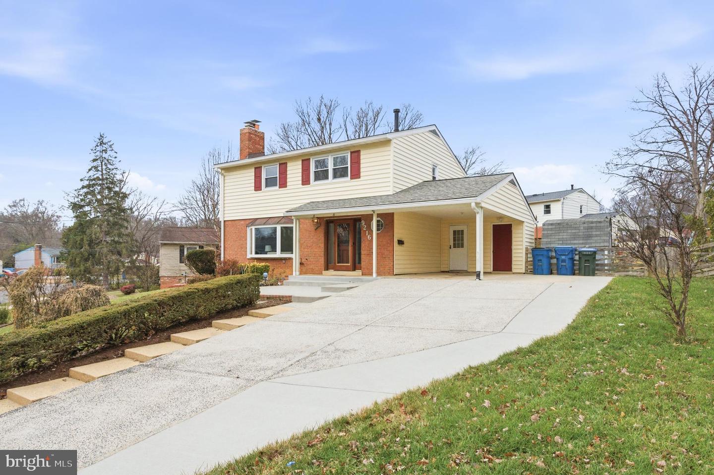 9216 KRISTIN LN, FAIRFAX, Virginia 22032, 4 Bedrooms Bedrooms, ,2 BathroomsBathrooms,Residential,For sale,9216 KRISTIN LN,VAFX2278628 MLS # VAFX2278628