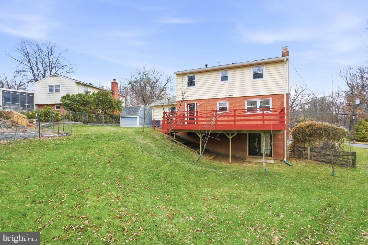 9216 KRISTIN LN, FAIRFAX, Virginia 22032, 4 Bedrooms Bedrooms, ,2 BathroomsBathrooms,Residential,For sale,9216 KRISTIN LN,VAFX2278628 MLS # VAFX2278628