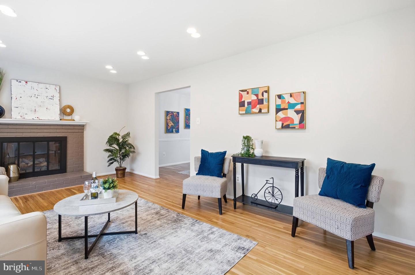 9216 KRISTIN LN, FAIRFAX, Virginia 22032, 4 Bedrooms Bedrooms, ,2 BathroomsBathrooms,Residential,For sale,9216 KRISTIN LN,VAFX2278628 MLS # VAFX2278628