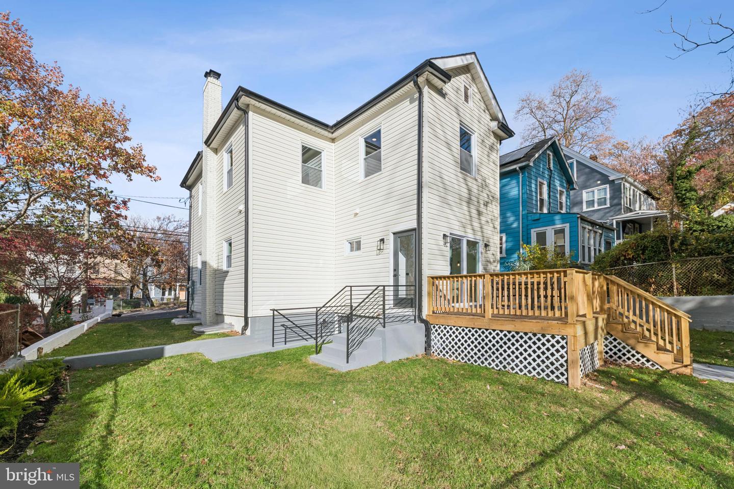 1235 PERRY ST NE, WASHINGTON, District Of Columbia 20017, 4 Bedrooms Bedrooms, 8 Rooms Rooms,3 BathroomsBathrooms,Residential,For sale,1235 PERRY ST NE,DCDC2231346 MLS # DCDC2231346