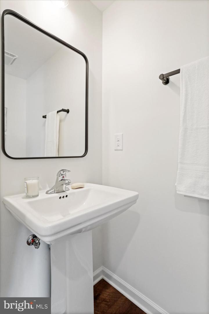 617 NEW AVE, FRONT ROYAL, Virginia 22630, 3 Bedrooms Bedrooms, ,2 BathroomsBathrooms,Residential,For sale,617 NEW AVE,VAWR2012788 MLS # VAWR2012788 617 NEW AVE, FRONT ROYAL, Virginia 22630, 3 Bedrooms Bedrooms, ,2 BathroomsBathrooms,Residential,For sale,617 NEW AVE,VAWR2012788 MLS # VAWR2012788