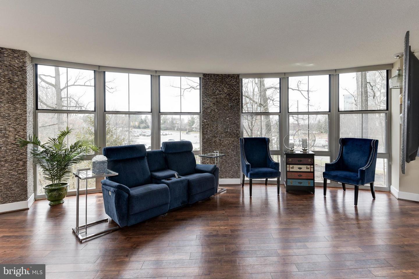 11800 SUNSET HILLS RD #314, RESTON, Virginia 20190, 3 Bedrooms Bedrooms, ,2 BathroomsBathrooms,Residential,For sale,11800 SUNSET HILLS RD #314,VAFX2279868 MLS # VAFX2279868