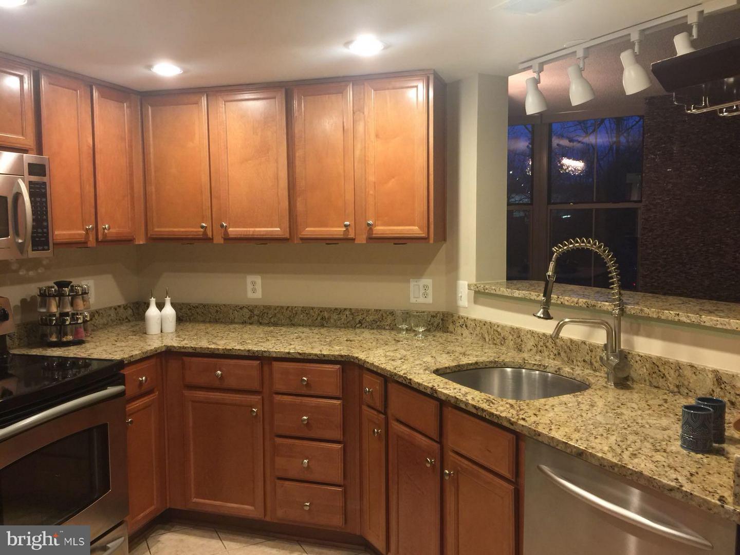 11800 SUNSET HILLS RD #314, RESTON, Virginia 20190, 3 Bedrooms Bedrooms, ,2 BathroomsBathrooms,Residential,For sale,11800 SUNSET HILLS RD #314,VAFX2279868 MLS # VAFX2279868