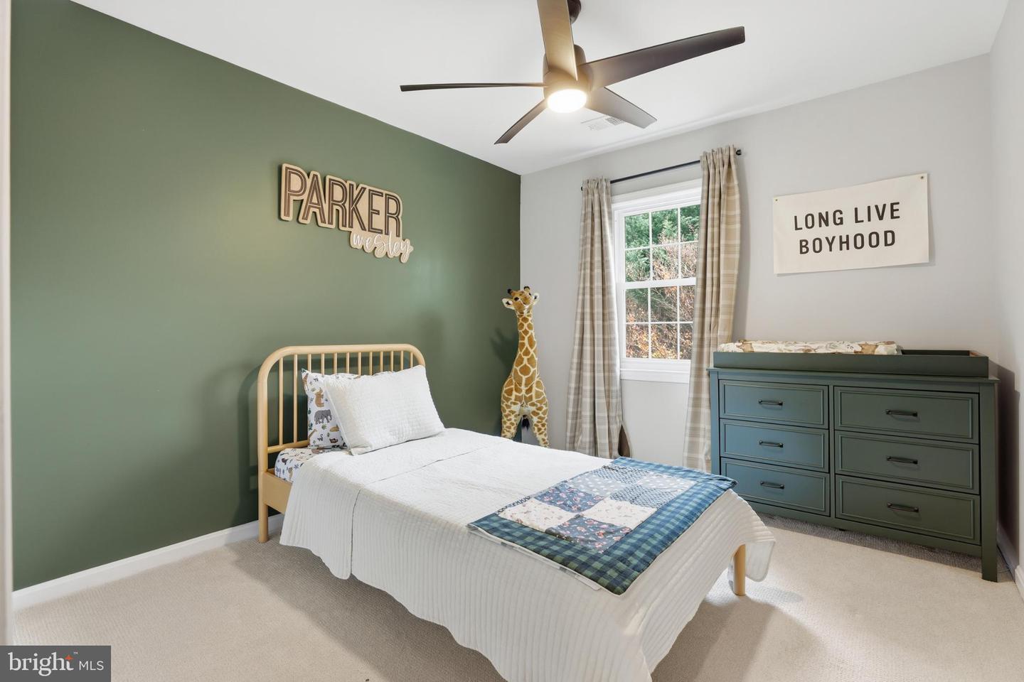 661 N ARMISTEAD ST, ALEXANDRIA, Virginia 22312, 3 Bedrooms Bedrooms, 7 Rooms Rooms,3 BathroomsBathrooms,Residential,For sale,661 N ARMISTEAD ST,VAAX2051940 MLS # VAAX2051940