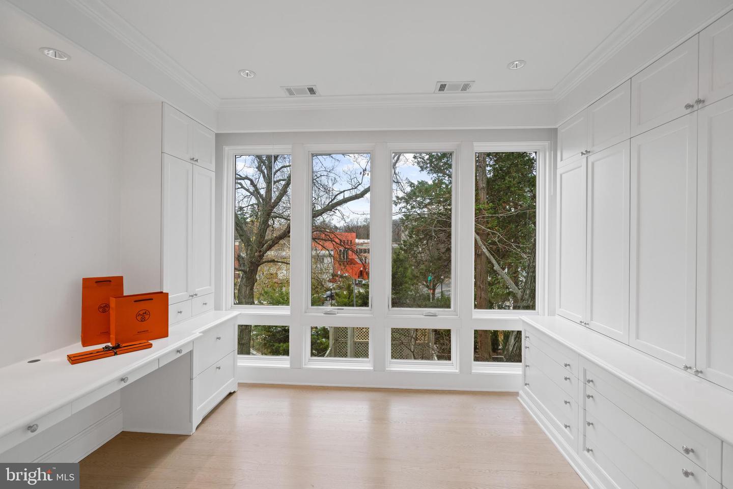 1806 24TH ST NW, WASHINGTON, District Of Columbia 20008, 4 Bedrooms Bedrooms, ,3 BathroomsBathrooms,Residential,For sale,1806 24TH ST NW,DCDC2232720 MLS # DCDC2232720 1806 24TH ST NW, WASHINGTON, District Of Columbia 20008, 4 Bedrooms Bedrooms, ,3 BathroomsBathrooms,Residential,For sale,1806 24TH ST NW,DCDC2232720 MLS # DCDC2232720