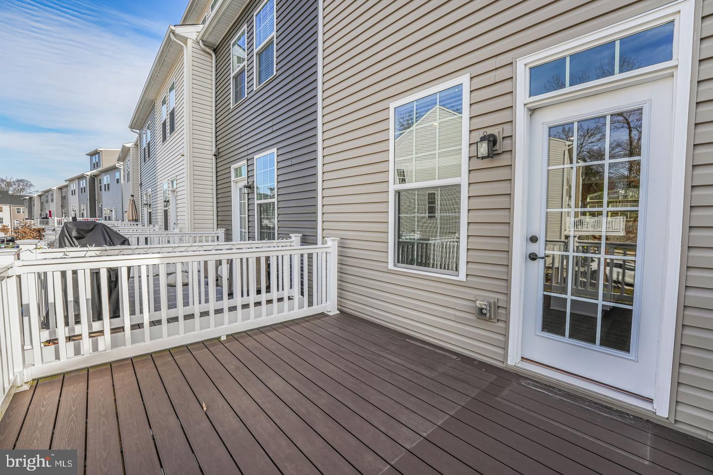 18339 REAPER HILL CT, TRIANGLE, Virginia 22172, 3 Bedrooms Bedrooms, ,4 BathroomsBathrooms,Residential,For sale,18339 REAPER HILL CT,VAPW2108170 MLS # VAPW2108170 18339 REAPER HILL CT, TRIANGLE, Virginia 22172, 3 Bedrooms Bedrooms, ,4 BathroomsBathrooms,Residential,For sale,18339 REAPER HILL CT,VAPW2108170 MLS # VAPW2108170