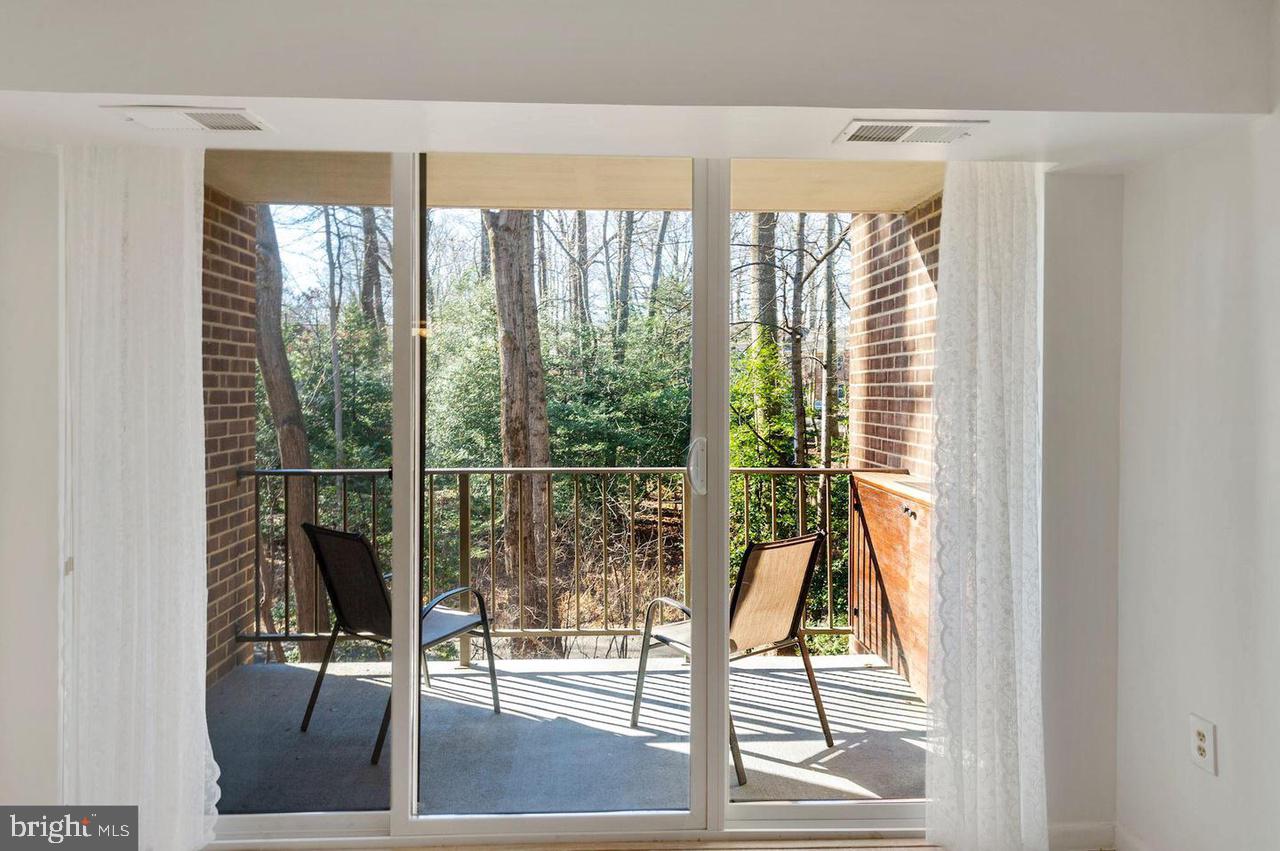 1532 NORTHGATE SQ #12A, RESTON, Virginia 20190, 1 Bedroom Bedrooms, ,1 BathroomBathrooms,Residential,For sale,1532 NORTHGATE SQ #12A,VAFX2280202 MLS # VAFX2280202