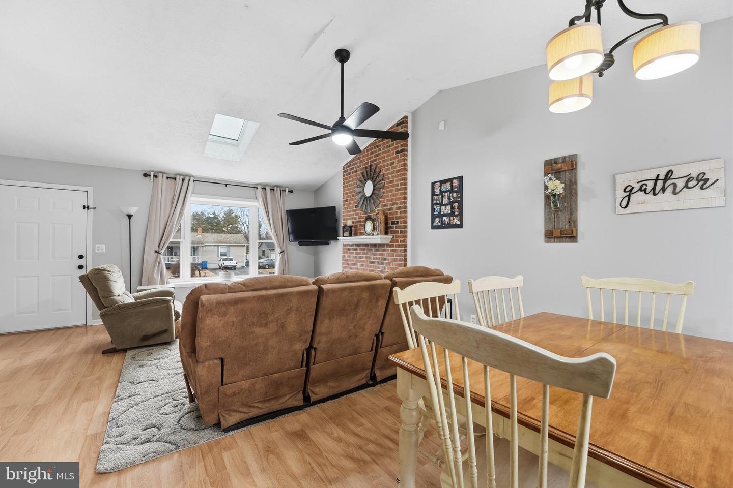 6559 BELFRYS CT E, BEALETON, Virginia 22712, 3 Bedrooms Bedrooms, ,2 BathroomsBathrooms,Residential,For sale,6559 BELFRYS CT E,VAFQ2019740 MLS # VAFQ2019740 6559 BELFRYS CT E, BEALETON, Virginia 22712, 3 Bedrooms Bedrooms, ,2 BathroomsBathrooms,Residential,For sale,6559 BELFRYS CT E,VAFQ2019740 MLS # VAFQ2019740