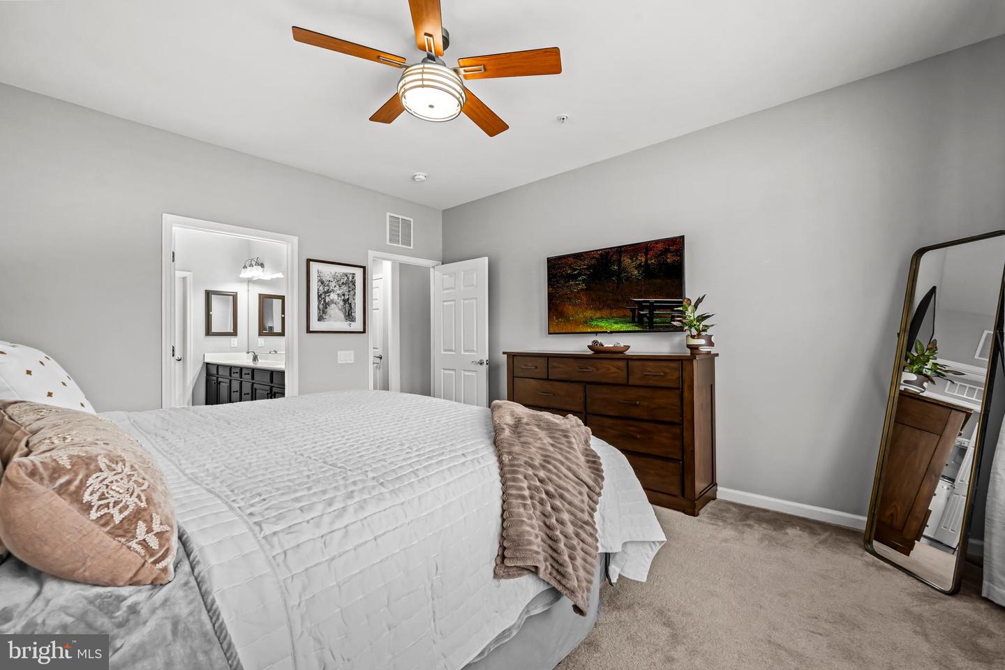 110 BATTERY POINT DR, FREDERICKSBURG, Virginia 22406, 3 Bedrooms Bedrooms, ,3 BathroomsBathrooms,Residential,For sale,110 BATTERY POINT DR,VAST2044416 MLS # VAST2044416