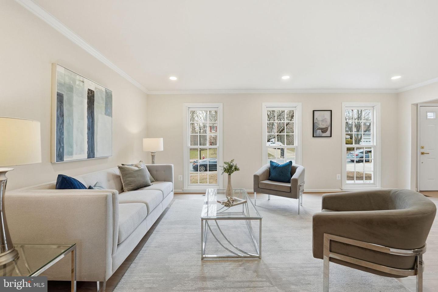 4511 STONE PINE CT, CHANTILLY, Virginia 20151, 5 Bedrooms Bedrooms, 14 Rooms Rooms,2 BathroomsBathrooms,Residential,For sale,4511 STONE PINE CT,VAFX2280400 MLS # VAFX2280400