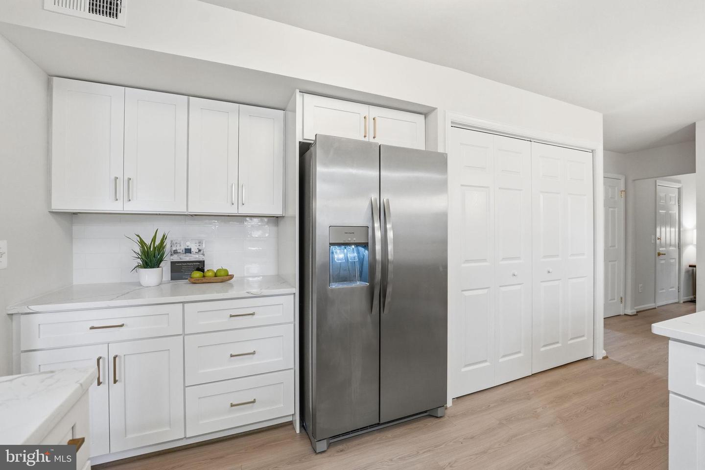 4511 STONE PINE CT, CHANTILLY, Virginia 20151, 5 Bedrooms Bedrooms, 14 Rooms Rooms,2 BathroomsBathrooms,Residential,For sale,4511 STONE PINE CT,VAFX2280400 MLS # VAFX2280400