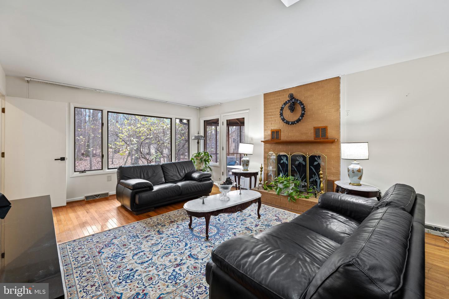 2026 HUNTER MILL RD, VIENNA, Virginia 22181, 3 Bedrooms Bedrooms, ,2 BathroomsBathrooms,Residential,For sale,2026 HUNTER MILL RD,VAFX2280610 MLS # VAFX2280610