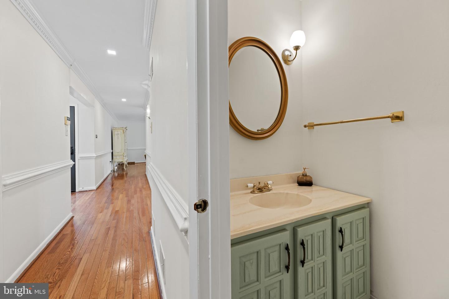 2026 HUNTER MILL RD, VIENNA, Virginia 22181, 3 Bedrooms Bedrooms, ,2 BathroomsBathrooms,Residential,For sale,2026 HUNTER MILL RD,VAFX2280610 MLS # VAFX2280610