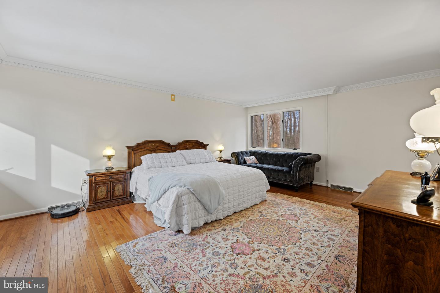 2026 HUNTER MILL RD, VIENNA, Virginia 22181, 3 Bedrooms Bedrooms, ,2 BathroomsBathrooms,Residential,For sale,2026 HUNTER MILL RD,VAFX2280610 MLS # VAFX2280610