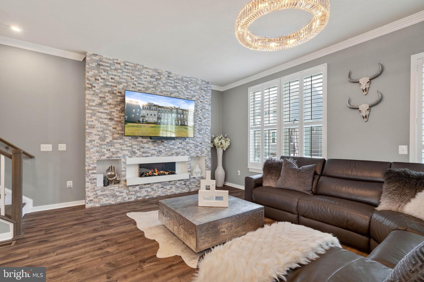 1706 AUTUMN MAPLE LEAF DR, DUMFRIES, Virginia 22026, 4 Bedrooms Bedrooms, ,3 BathroomsBathrooms,Residential,For sale,1706 AUTUMN MAPLE LEAF DR,VAPW2108410 MLS # VAPW2108410