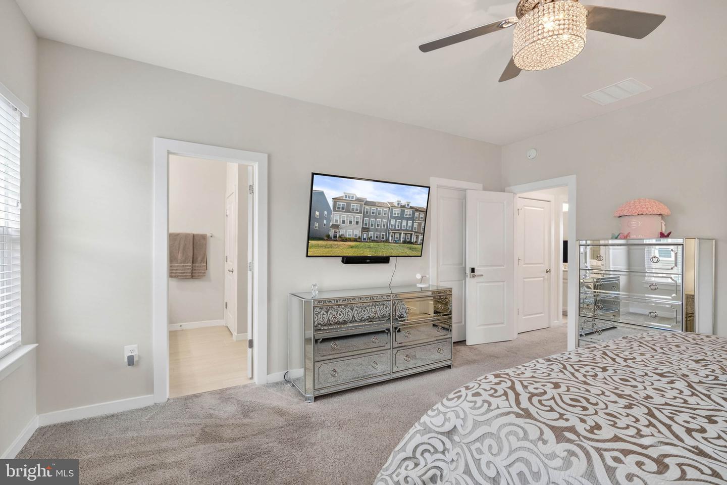 1706 AUTUMN MAPLE LEAF DR, DUMFRIES, Virginia 22026, 4 Bedrooms Bedrooms, ,3 BathroomsBathrooms,Residential,For sale,1706 AUTUMN MAPLE LEAF DR,VAPW2108410 MLS # VAPW2108410