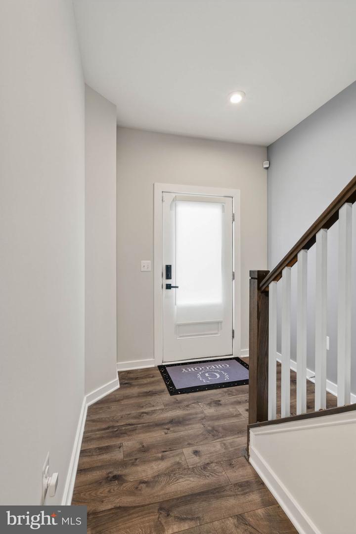 1706 AUTUMN MAPLE LEAF DR, DUMFRIES, Virginia 22026, 4 Bedrooms Bedrooms, ,3 BathroomsBathrooms,Residential,For sale,1706 AUTUMN MAPLE LEAF DR,VAPW2108410 MLS # VAPW2108410