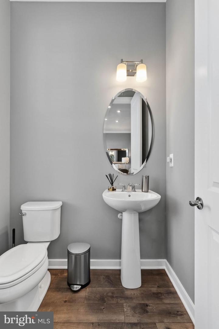 1706 AUTUMN MAPLE LEAF DR, DUMFRIES, Virginia 22026, 4 Bedrooms Bedrooms, ,3 BathroomsBathrooms,Residential,For sale,1706 AUTUMN MAPLE LEAF DR,VAPW2108410 MLS # VAPW2108410