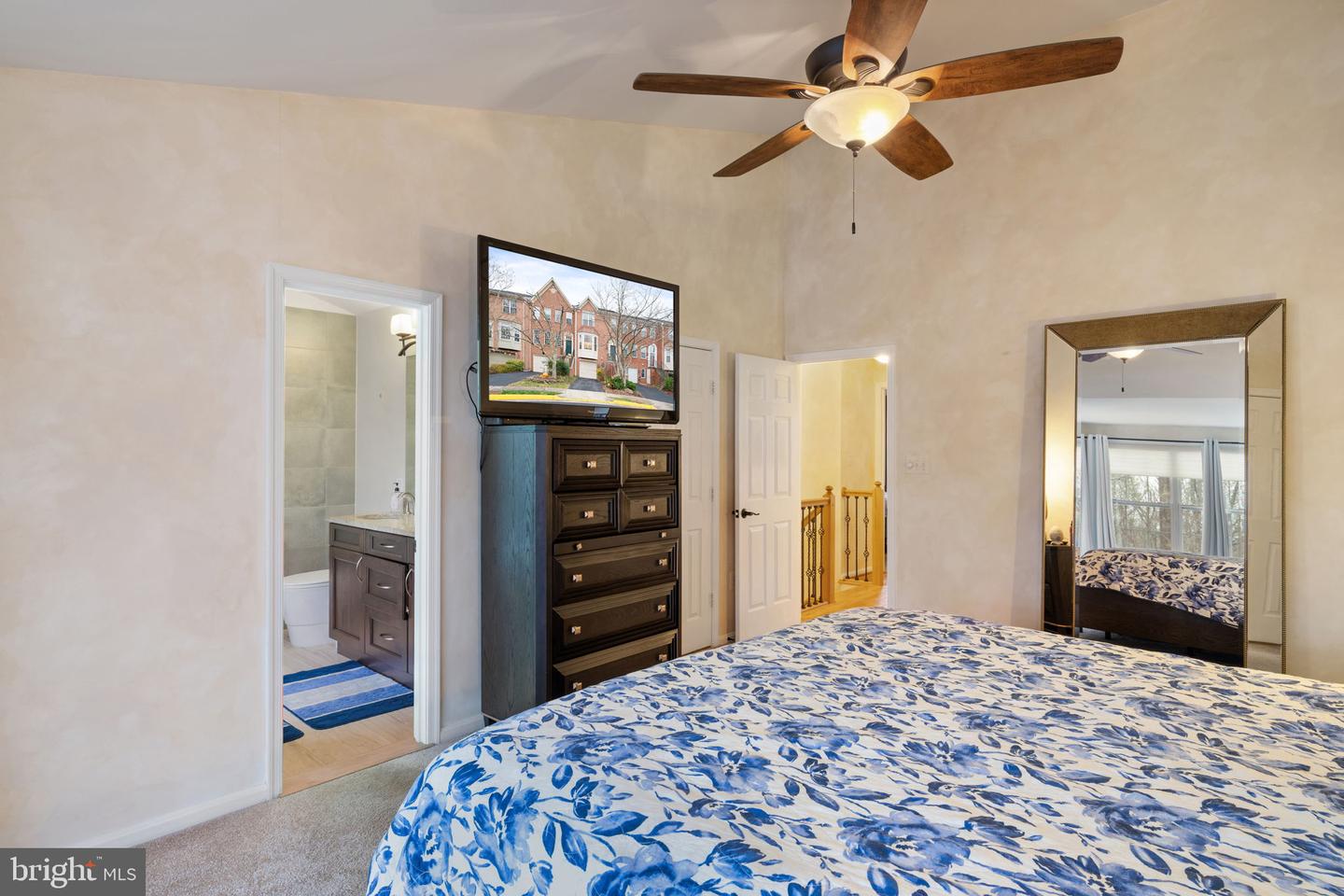 6169 WINDHAM HILL RUN, ALEXANDRIA, Virginia 22315, 3 Bedrooms Bedrooms, 7 Rooms Rooms,2 BathroomsBathrooms,Residential,For sale,6169 WINDHAM HILL RUN,VAFX2280702 MLS # VAFX2280702 6169 WINDHAM HILL RUN, ALEXANDRIA, Virginia 22315, 3 Bedrooms Bedrooms, 7 Rooms Rooms,2 BathroomsBathrooms,Residential,For sale,6169 WINDHAM HILL RUN,VAFX2280702 MLS # VAFX2280702