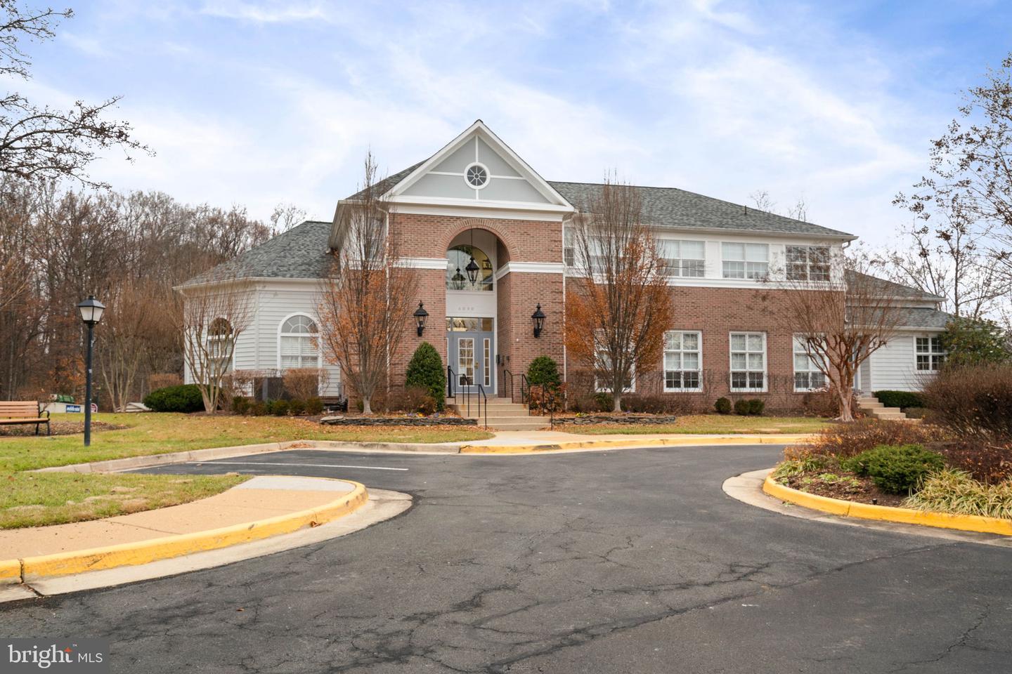 6169 WINDHAM HILL RUN, ALEXANDRIA, Virginia 22315, 3 Bedrooms Bedrooms, 7 Rooms Rooms,2 BathroomsBathrooms,Residential,For sale,6169 WINDHAM HILL RUN,VAFX2280702 MLS # VAFX2280702 6169 WINDHAM HILL RUN, ALEXANDRIA, Virginia 22315, 3 Bedrooms Bedrooms, 7 Rooms Rooms,2 BathroomsBathrooms,Residential,For sale,6169 WINDHAM HILL RUN,VAFX2280702 MLS # VAFX2280702