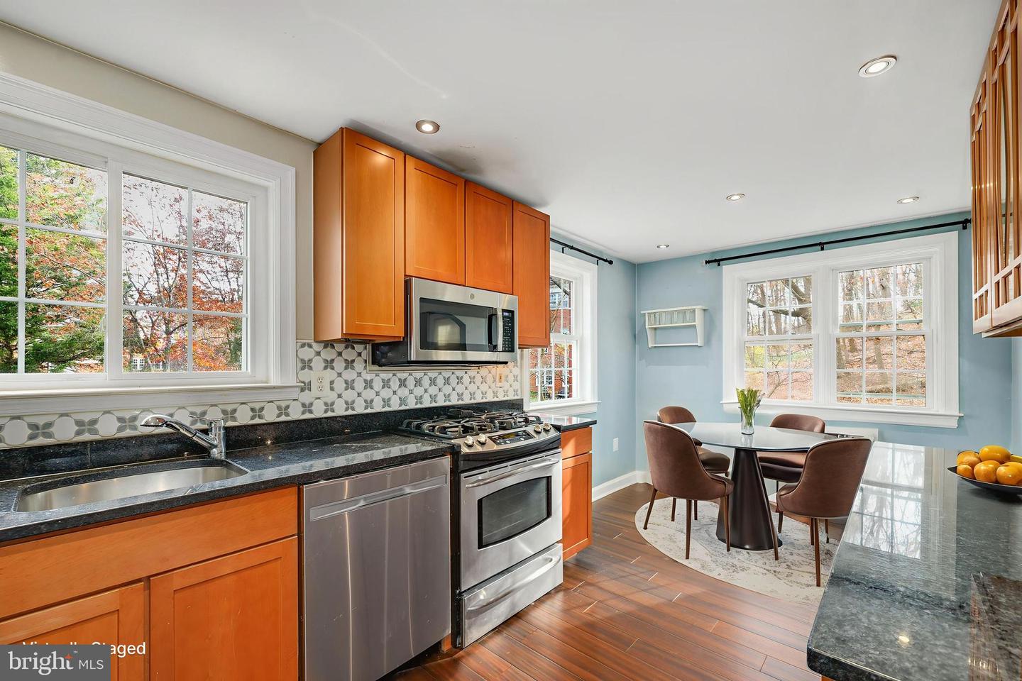 1616 FITZGERALD LN, ALEXANDRIA, Virginia 22302, 1 Bedroom Bedrooms, 4 Rooms Rooms,1 BathroomBathrooms,Residential,For sale,1616 FITZGERALD LN,VAAX2052090 MLS # VAAX2052090 1616 FITZGERALD LN, ALEXANDRIA, Virginia 22302, 1 Bedroom Bedrooms, 4 Rooms Rooms,1 BathroomBathrooms,Residential,For sale,1616 FITZGERALD LN,VAAX2052090 MLS # VAAX2052090