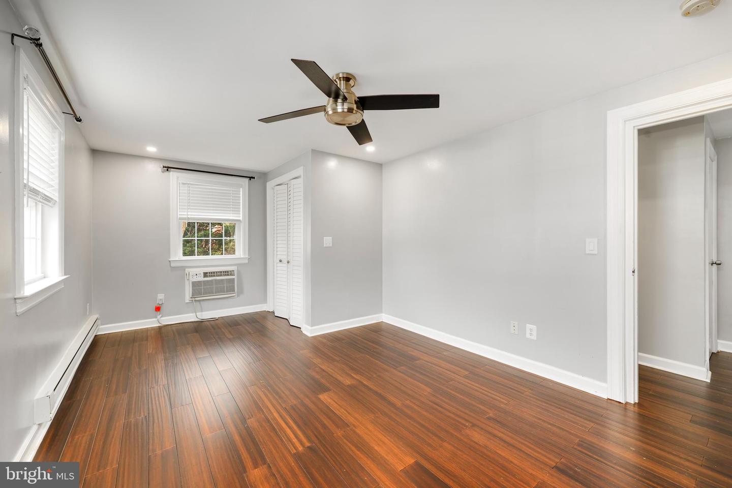 1616 FITZGERALD LN, ALEXANDRIA, Virginia 22302, 1 Bedroom Bedrooms, 4 Rooms Rooms,1 BathroomBathrooms,Residential,For sale,1616 FITZGERALD LN,VAAX2052090 MLS # VAAX2052090 1616 FITZGERALD LN, ALEXANDRIA, Virginia 22302, 1 Bedroom Bedrooms, 4 Rooms Rooms,1 BathroomBathrooms,Residential,For sale,1616 FITZGERALD LN,VAAX2052090 MLS # VAAX2052090