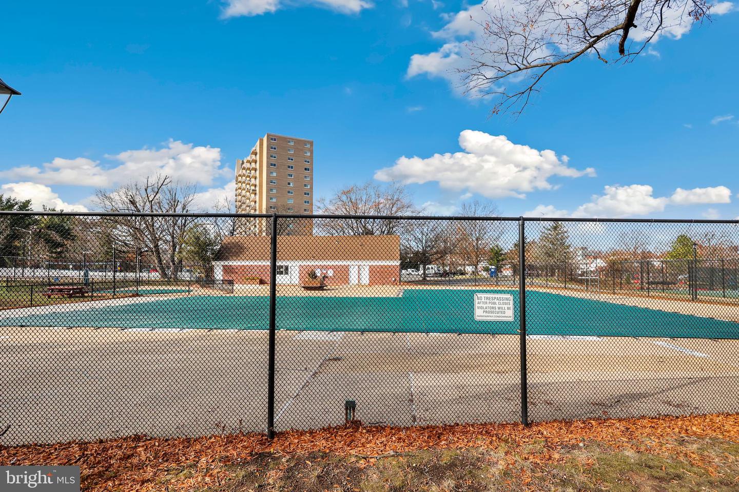 1616 FITZGERALD LN, ALEXANDRIA, Virginia 22302, 1 Bedroom Bedrooms, 4 Rooms Rooms,1 BathroomBathrooms,Residential,For sale,1616 FITZGERALD LN,VAAX2052090 MLS # VAAX2052090 1616 FITZGERALD LN, ALEXANDRIA, Virginia 22302, 1 Bedroom Bedrooms, 4 Rooms Rooms,1 BathroomBathrooms,Residential,For sale,1616 FITZGERALD LN,VAAX2052090 MLS # VAAX2052090