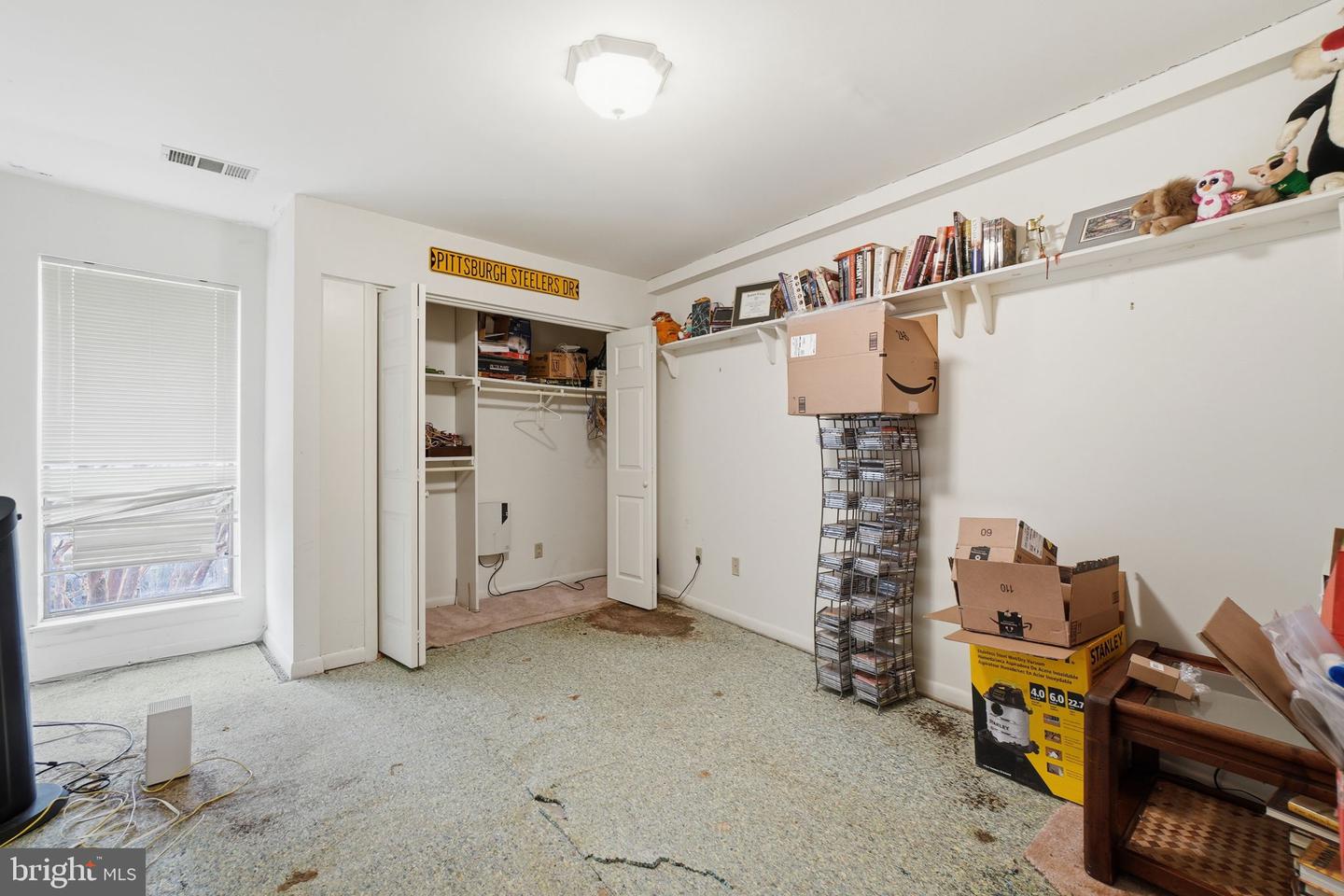 5772-G REXFORD CT, SPRINGFIELD, Virginia 22152, 2 Bedrooms Bedrooms, ,2 BathroomsBathrooms,Residential,For sale,5772-G REXFORD CT,VAFX2280940 MLS # VAFX2280940 5772-G REXFORD CT, SPRINGFIELD, Virginia 22152, 2 Bedrooms Bedrooms, ,2 BathroomsBathrooms,Residential,For sale,5772-G REXFORD CT,VAFX2280940 MLS # VAFX2280940