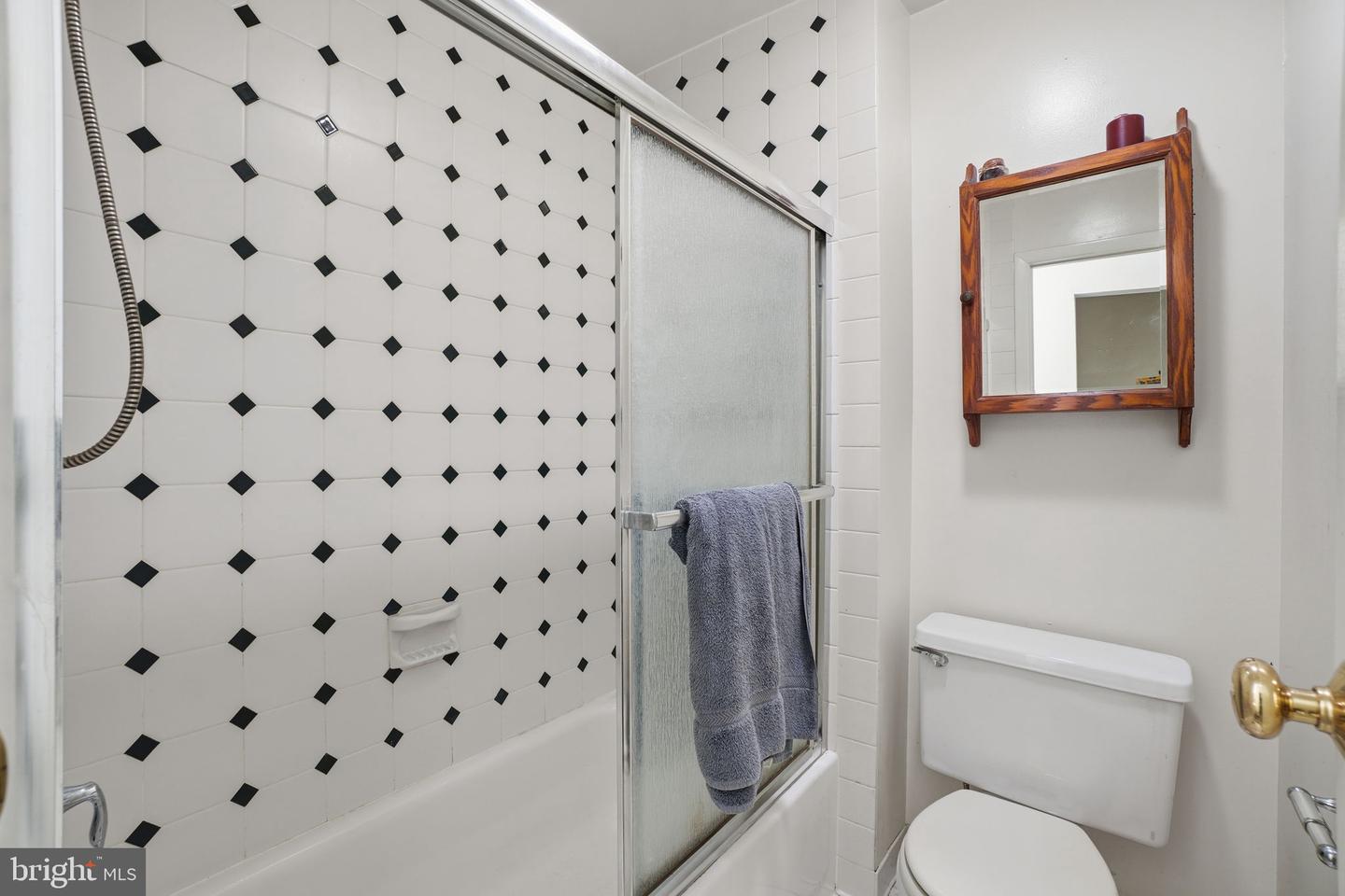 5772-G REXFORD CT, SPRINGFIELD, Virginia 22152, 2 Bedrooms Bedrooms, ,2 BathroomsBathrooms,Residential,For sale,5772-G REXFORD CT,VAFX2280940 MLS # VAFX2280940 5772-G REXFORD CT, SPRINGFIELD, Virginia 22152, 2 Bedrooms Bedrooms, ,2 BathroomsBathrooms,Residential,For sale,5772-G REXFORD CT,VAFX2280940 MLS # VAFX2280940