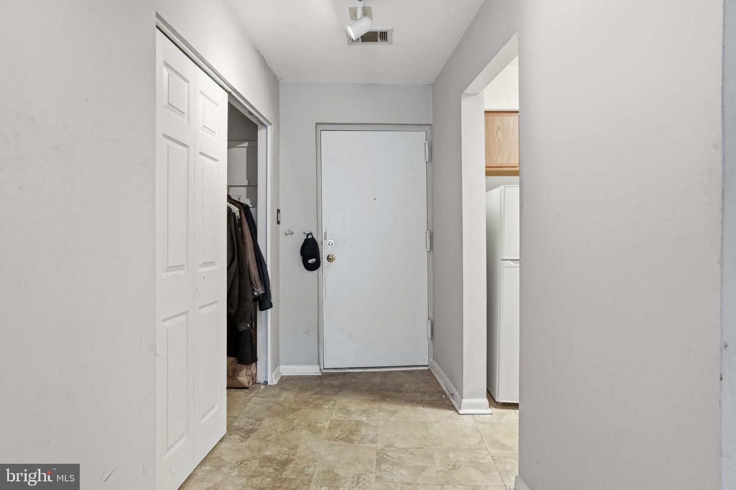 5772-G REXFORD CT, SPRINGFIELD, Virginia 22152, 2 Bedrooms Bedrooms, ,2 BathroomsBathrooms,Residential,For sale,5772-G REXFORD CT,VAFX2280940 MLS # VAFX2280940 5772-G REXFORD CT, SPRINGFIELD, Virginia 22152, 2 Bedrooms Bedrooms, ,2 BathroomsBathrooms,Residential,For sale,5772-G REXFORD CT,VAFX2280940 MLS # VAFX2280940