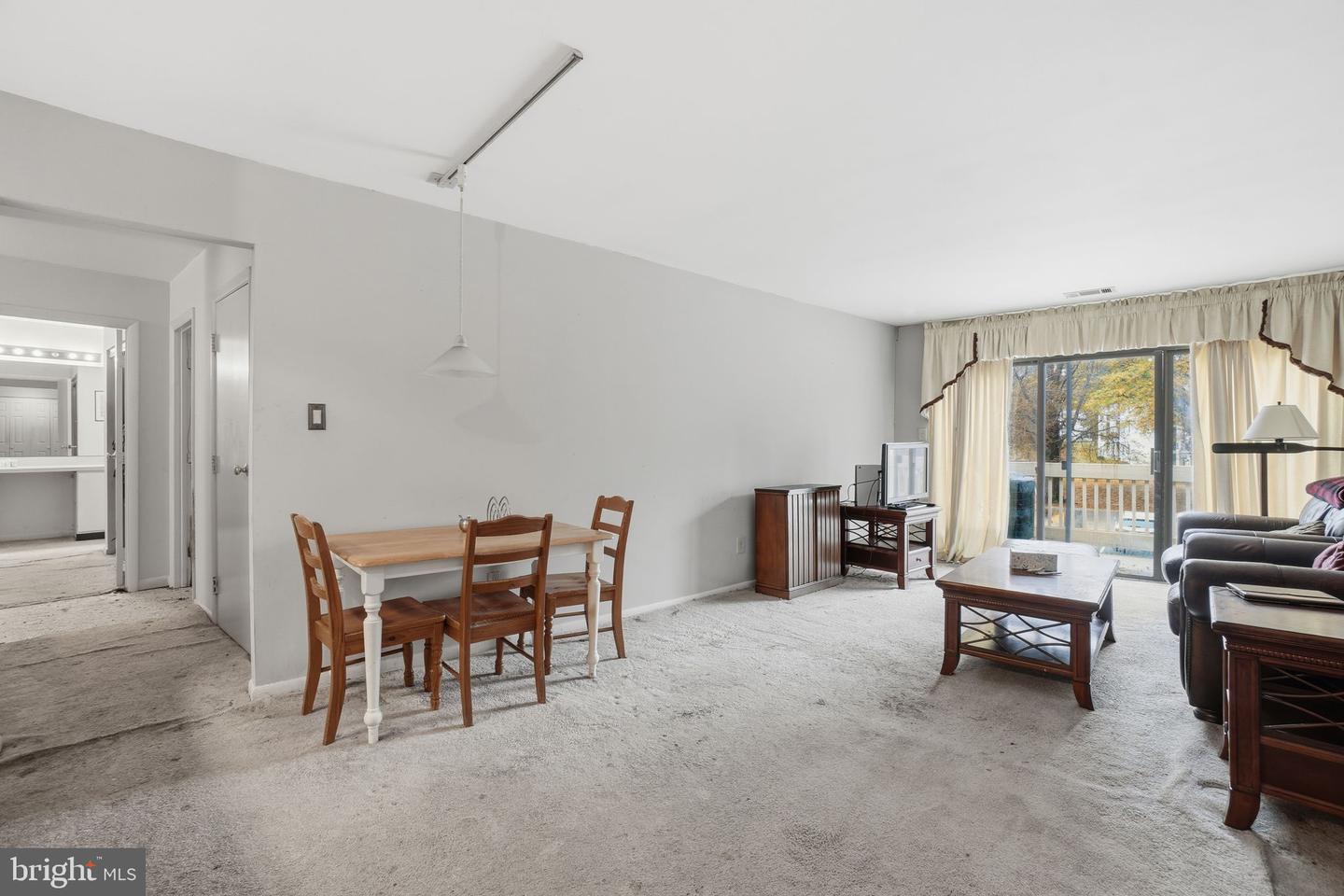 5772-G REXFORD CT, SPRINGFIELD, Virginia 22152, 2 Bedrooms Bedrooms, ,2 BathroomsBathrooms,Residential,For sale,5772-G REXFORD CT,VAFX2280940 MLS # VAFX2280940 5772-G REXFORD CT, SPRINGFIELD, Virginia 22152, 2 Bedrooms Bedrooms, ,2 BathroomsBathrooms,Residential,For sale,5772-G REXFORD CT,VAFX2280940 MLS # VAFX2280940