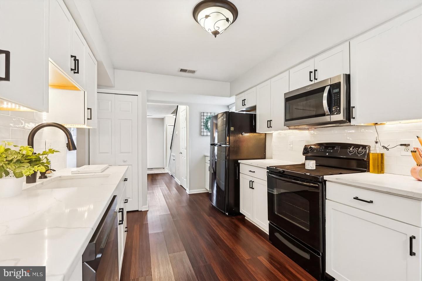 4879 SALTWATER DR, DUMFRIES, Virginia 22025, 3 Bedrooms Bedrooms, ,2 BathroomsBathrooms,Residential,For sale,4879 SALTWATER DR,VAPW2108518 MLS # VAPW2108518 4879 SALTWATER DR, DUMFRIES, Virginia 22025, 3 Bedrooms Bedrooms, ,2 BathroomsBathrooms,Residential,For sale,4879 SALTWATER DR,VAPW2108518 MLS # VAPW2108518