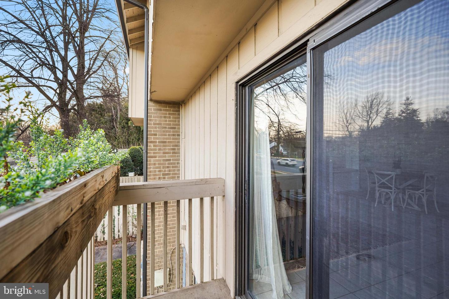 2716 GLENGYLE DR, VIENNA, Virginia 22181, 3 Bedrooms Bedrooms, ,2 BathroomsBathrooms,Residential,For sale,2716 GLENGYLE DR,VAFX2281302 MLS # VAFX2281302