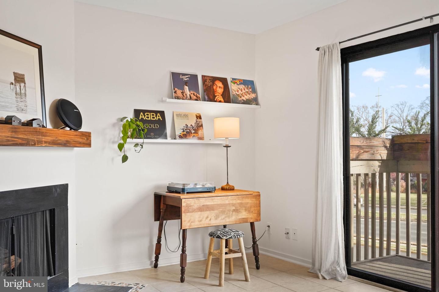 2716 GLENGYLE DR, VIENNA, Virginia 22181, 3 Bedrooms Bedrooms, ,2 BathroomsBathrooms,Residential,For sale,2716 GLENGYLE DR,VAFX2281302 MLS # VAFX2281302