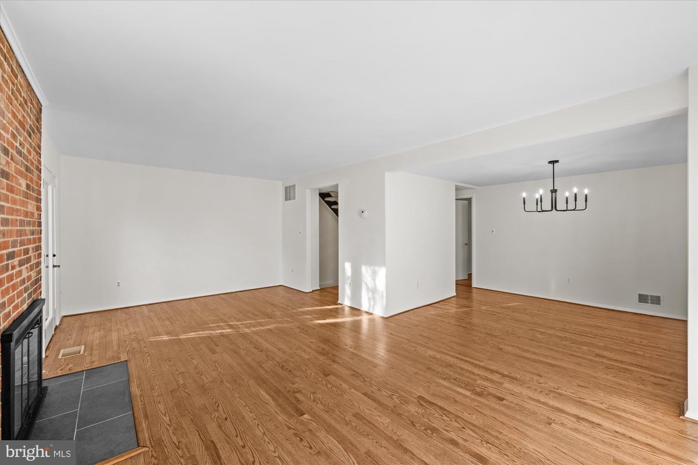 4619 MAYHUNT CT, ALEXANDRIA, Virginia 22312, 3 Bedrooms Bedrooms, ,3 BathroomsBathrooms,Residential,For sale,4619 MAYHUNT CT,VAFX2281386 MLS # VAFX2281386