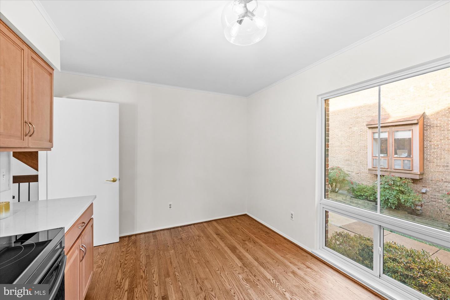 4619 MAYHUNT CT, ALEXANDRIA, Virginia 22312, 3 Bedrooms Bedrooms, ,3 BathroomsBathrooms,Residential,For sale,4619 MAYHUNT CT,VAFX2281386 MLS # VAFX2281386