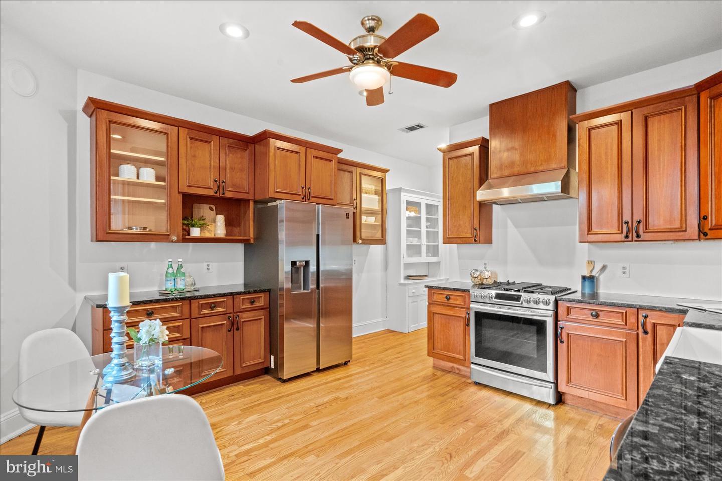 2637 GARFIELD ST NW, WASHINGTON, District Of Columbia 20008, 6 Bedrooms Bedrooms, ,3 BathroomsBathrooms,Residential,For sale,2637 GARFIELD ST NW,DCDC2206230 MLS # DCDC2206230