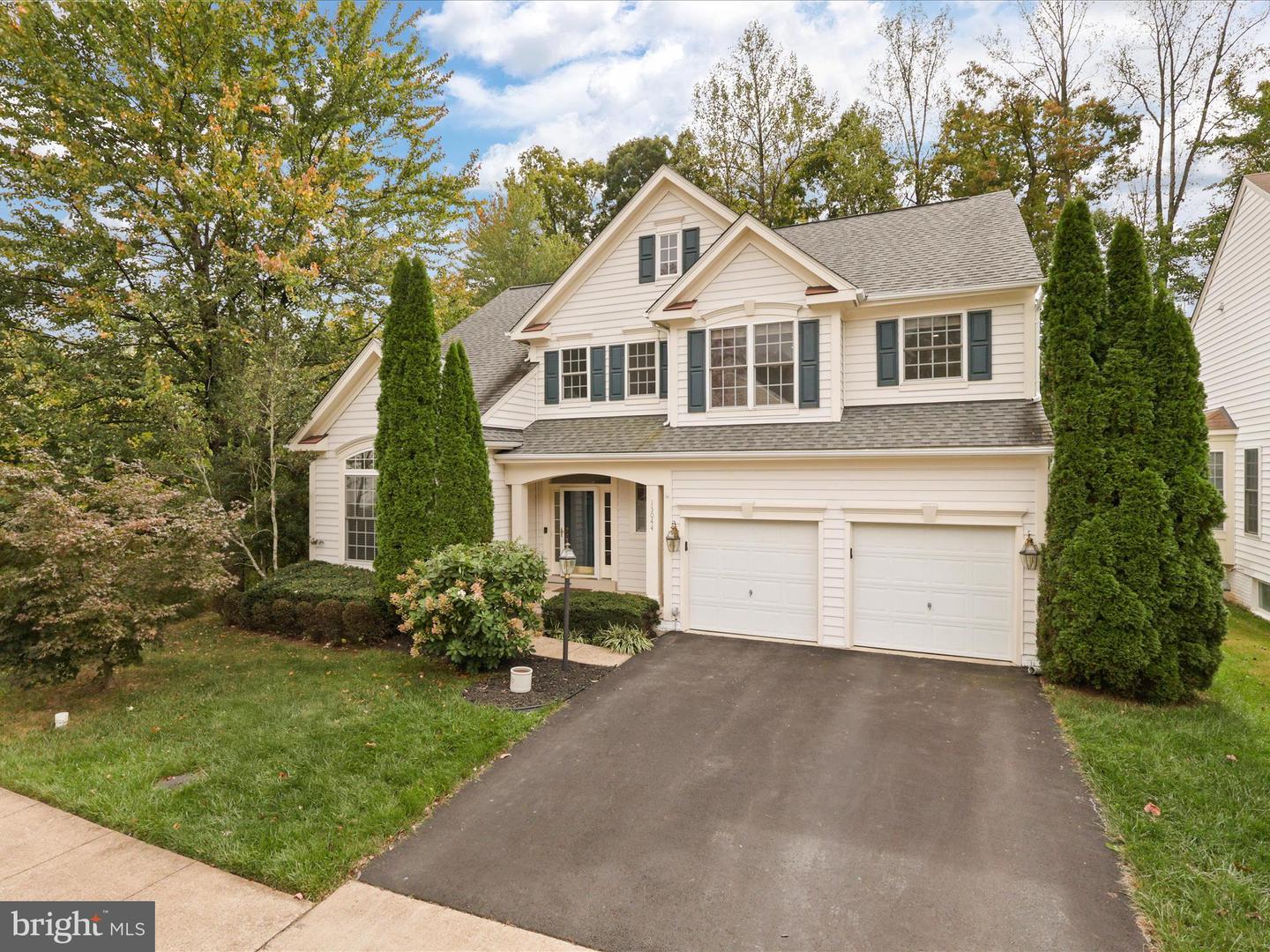 13044 PILGRIMS INN DR, WOODBRIDGE, Virginia 22193, 4 Bedrooms Bedrooms, ,3 BathroomsBathrooms,Residential,For sale,13044 PILGRIMS INN DR,VAPW2098810 MLS # VAPW2098810