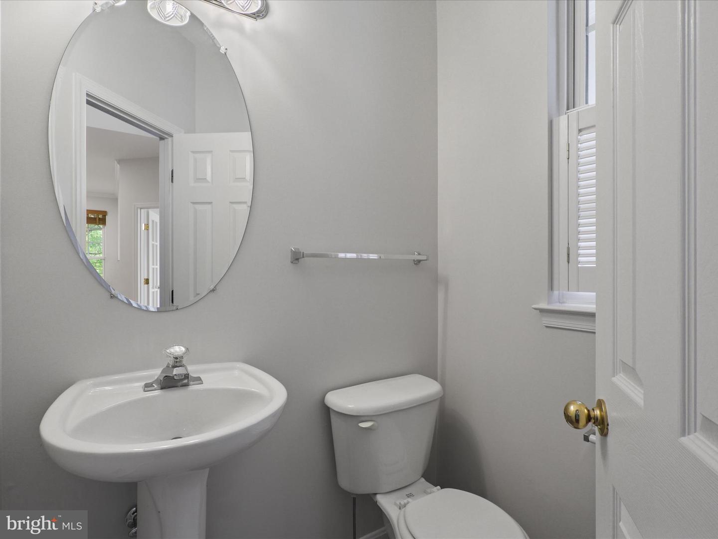 13044 PILGRIMS INN DR, WOODBRIDGE, Virginia 22193, 4 Bedrooms Bedrooms, ,3 BathroomsBathrooms,Residential,For sale,13044 PILGRIMS INN DR,VAPW2098810 MLS # VAPW2098810